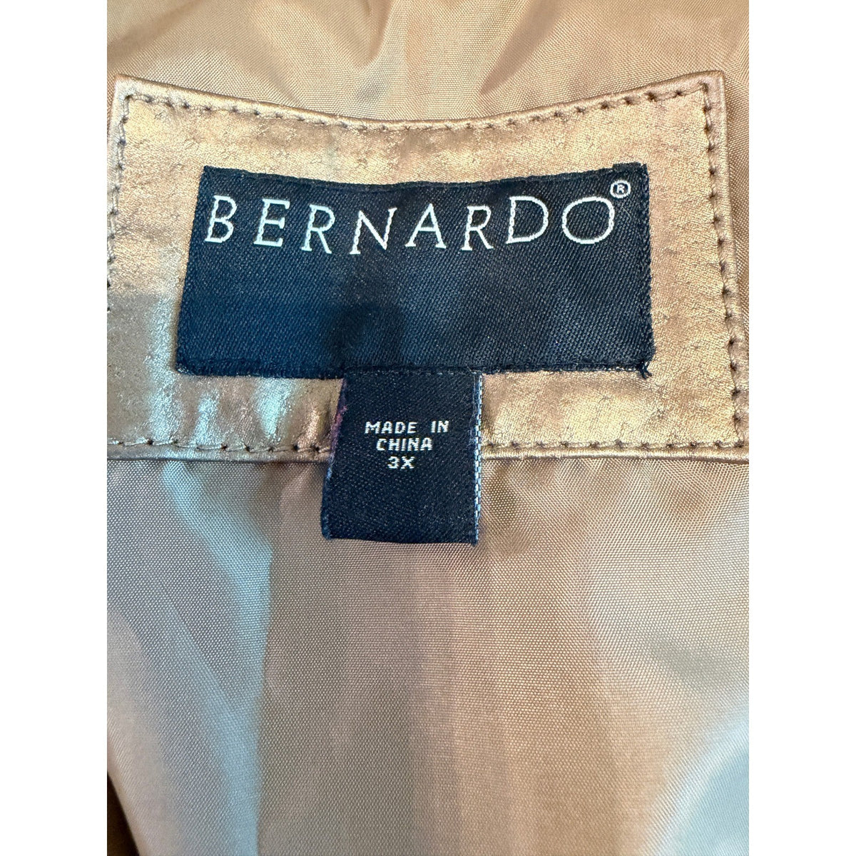 Bernardo Gold Metallic Genuine Leather Zip Blazer Jacket Womens 3X F0458