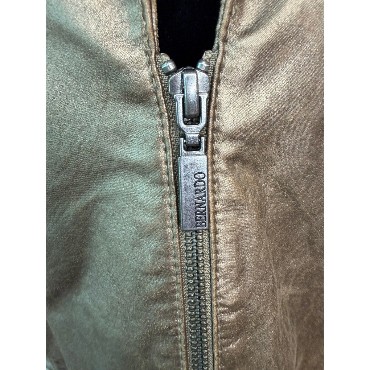 Bernardo Gold Metallic Genuine Leather Zip Blazer Jacket Womens 3X F0458